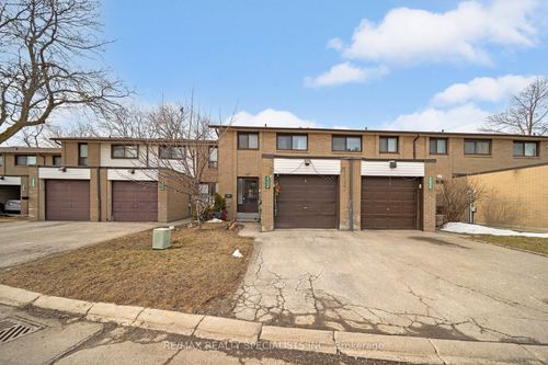 308 Fleetwood Cres, Brampton, ON, L6T2E7 | Card Image