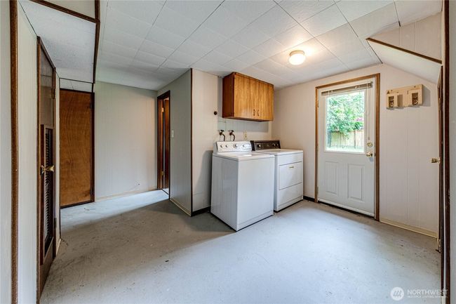 8728 224 Th St Sw, House other with 4 bedrooms, 2 bathrooms and 1 parking in Edmonds WA | Image 24