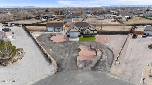 1060 Penelope Dr, Fallon, NV, 89406-5426 | Card Image