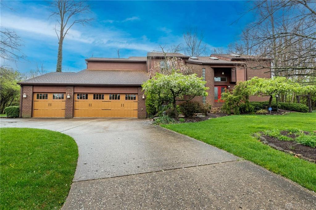 Woodson Ct, Dayton, OH 45459