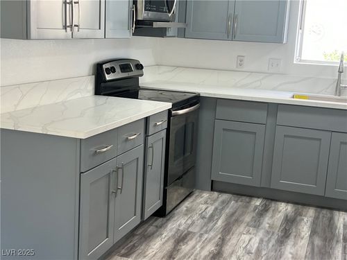 158 Greenbriar Townhouse Way, Las Vegas, NV, 89121-2466 | Card Image