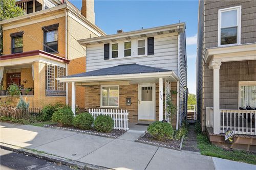 2126 Rockledge St, Pittsburgh, PA, 15212-3534 | Card Image