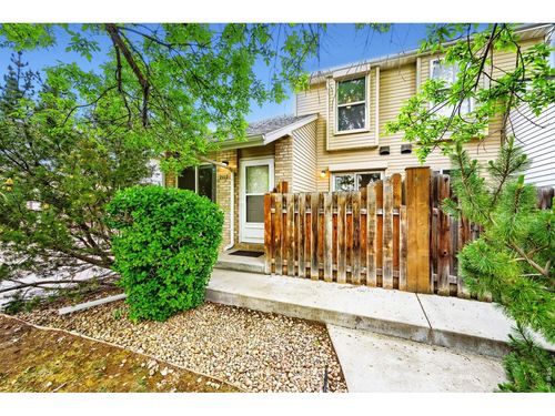 2112 Meadow Ct, Longmont, CO, 80501 | Card Image