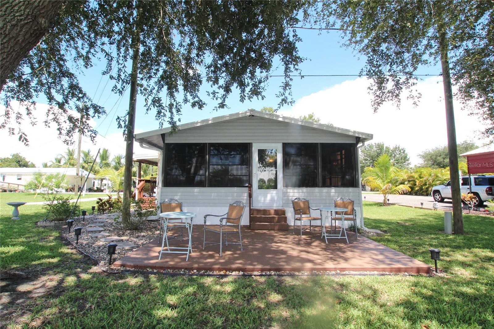 Lissie Ln, Okeechobee, FL 34974