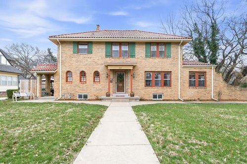 520 N Broadview St, Wichita, KS, 67208 | Card Image