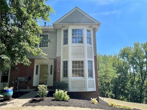 102 Meadowview Dr, Canonsburg, PA, 15317-2389 | Card Image