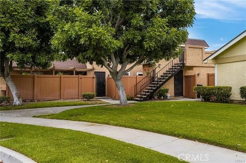 16923 Cedarwood Ct, Cerritos, CA, 90703-2904 | Card Image