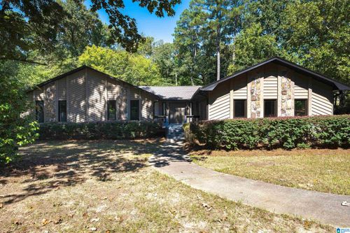 2001 Shadowood Ct, Hoover, AL, 35244-1120 | Card Image