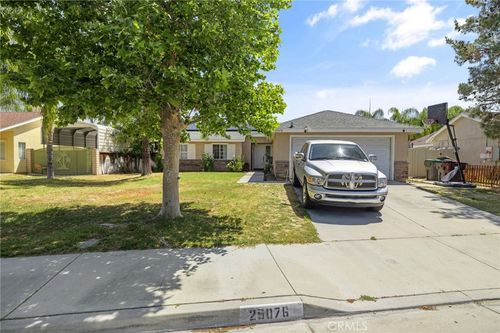 25076 Sansome St, Hemet, CA, 92544-1727 | Card Image