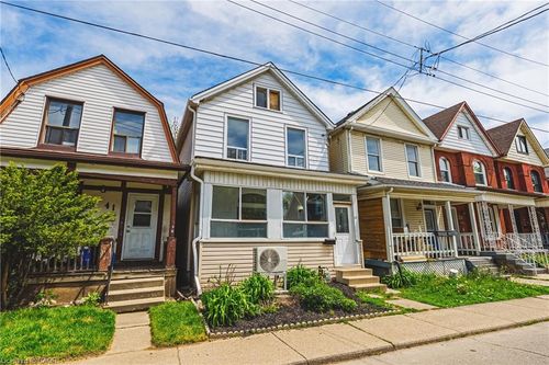 43 Harvey St, Hamilton, ON, L8L2L9 | Card Image