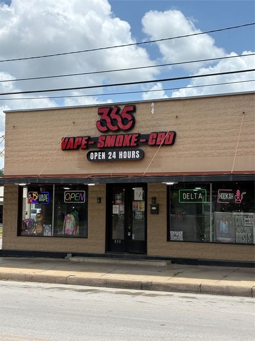 830 Saint Paul St, Gonzales, TX, 78629-3556 | Card Image