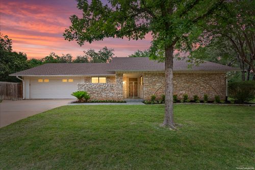 2605 Gabriel View Dr, Georgetown, TX, 78628-3123 | Card Image