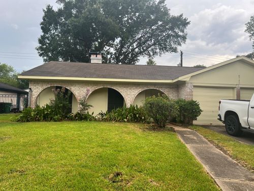 6742 Indian Lake Dr, Missouri City, TX, 77489-2635 | Card Image