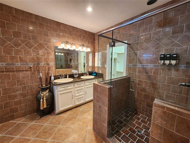 231 Key Largo Loop, House other with 3 bedrooms, 3 bathrooms and null parking in Pointblank TX | Image 25