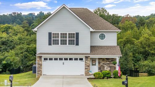 125 Bellas Way, Maryville, TN, 37801-4905 | Card Image