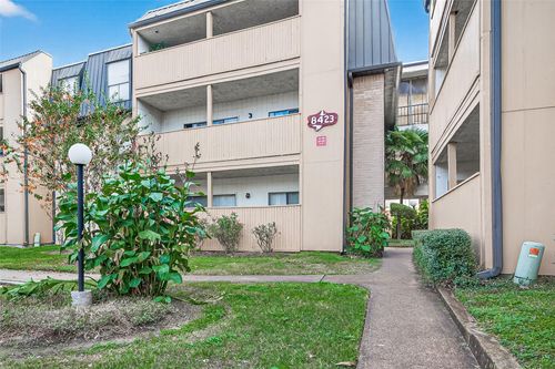 apt-3-8421 Hearth Dr, Houston, TX, 77054-2706 | Card Image