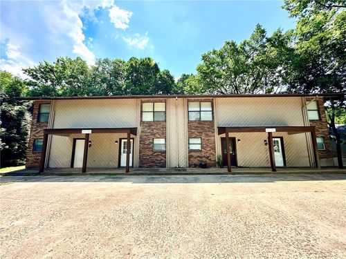 2101, 2103, 2105, 2107 N East Oaks Drive, Fayetteville, AR, 72703 | Card Image