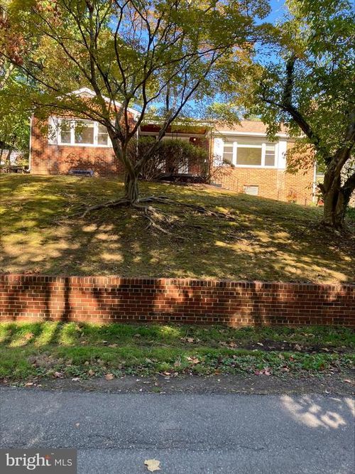 105 Bland Dr, Indian Head, MD, 20640-1912 | Card Image