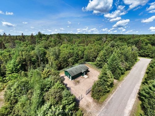 10 Commerce Crt, Sundridge, ON, P0A1Z0 | Card Image