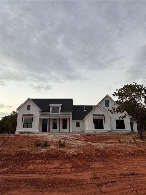 21077 Reserve Cir., Harrah, OK, 73045 | Card Image