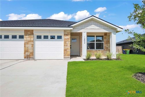 614 Campus St, Troy, TX, 76579-2884 | Card Image