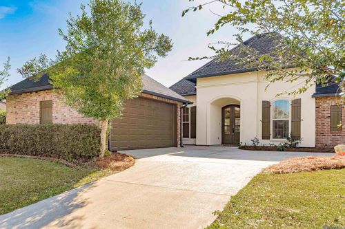 14628 Laketown Dr, Baton Rouge, LA, 70810-3482 | Card Image
