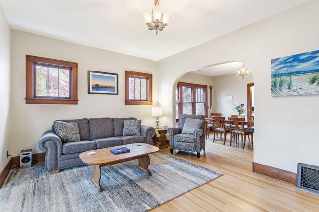22-web-or-mls-225-van-buren-st | Image 22
