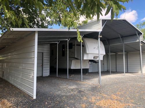 426 Paloma, Bandera, TX, 78003-3674 | Card Image