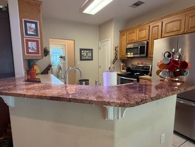 112 Penguin St, House other with 3 bedrooms, 2 bathrooms and null parking in Highland Haven TX | Image 9