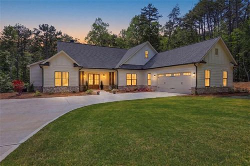 316 Glazenwood Dr, Clarkesville, GA, 30523-1381 | Card Image