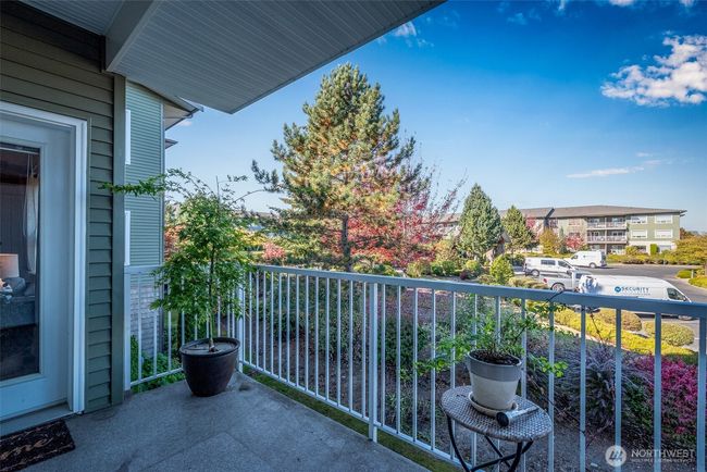 Outdoor Balcony | Image 25