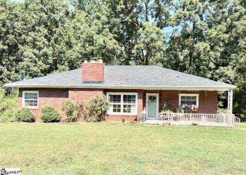 16 E Washington Cir, Honea Path, SC, 29654-2133 | Card Image