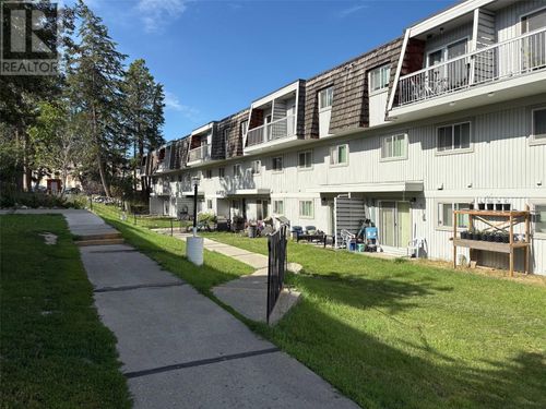209-2117 2nd Street N, Cranbrook, BC, V1C3L4 | Card Image