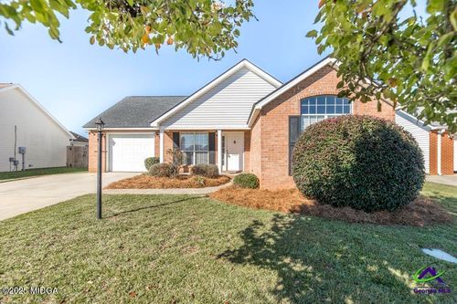 122 Halidon Dr, Warner Robins, GA, 31088-1215 | Card Image