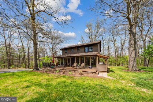 5039 Wardensville Grade, WINCHESTER, VA, 22602-3369 | Card Image