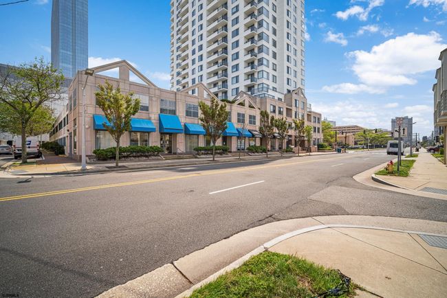526 Pacific Ave, Condo with 2 bedrooms, 2 bathrooms and null parking in Atlantic City NJ | Image 27