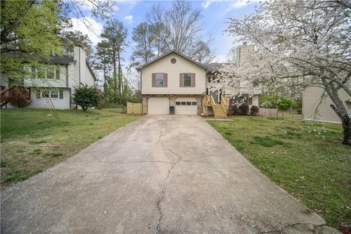 1517 Cherry Hill Rd Sw, Conyers, GA, 30094-6812 | Card Image