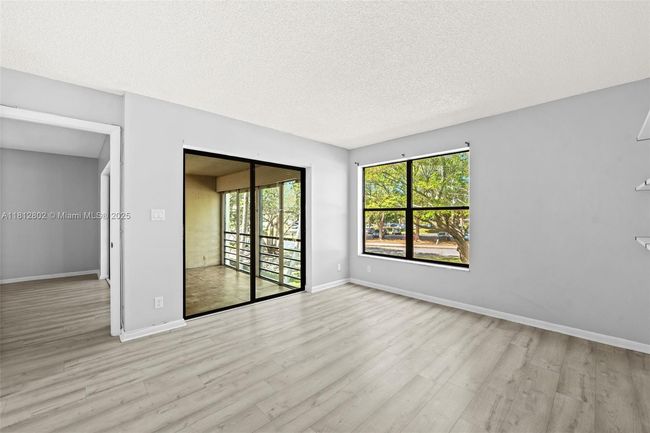 APT-210 - 2302 S Cypress Bend Dr, Condo with 2 bedrooms, 2 bathrooms and null parking in Pompano Beach FL | Image 14