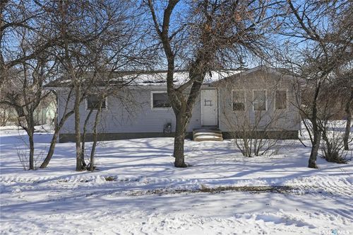 201 Brunswick St, Pense, SK, S0G3W0 | Card Image