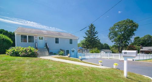 21 Overlook Ave, Mystic, CT, 06355-2232 | Card Image