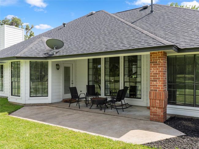 Covered patio | Image 42