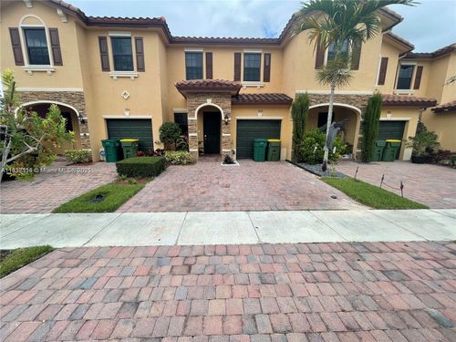 3757-3757 Se 2nd St, Homestead, FL, 33033-7231 | Card Image