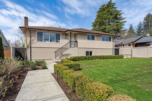 2315 Paulus Cres, Burnaby, BC, V5A2M5 | Card Image
