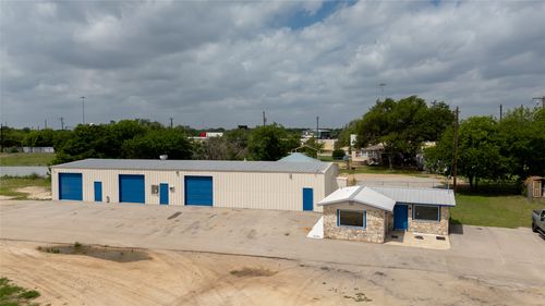 2217 Ferretti Dr, Georgetown, TX, 78626-4517 | Card Image