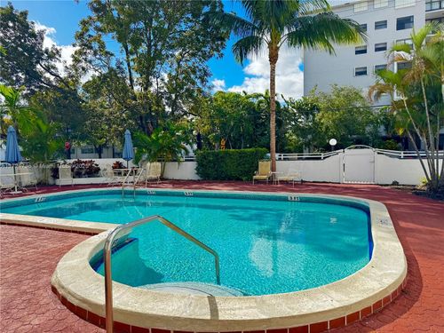 apt-105-1075 93rd St, Bay Harbor Islands, FL, 33154-2328 | Card Image