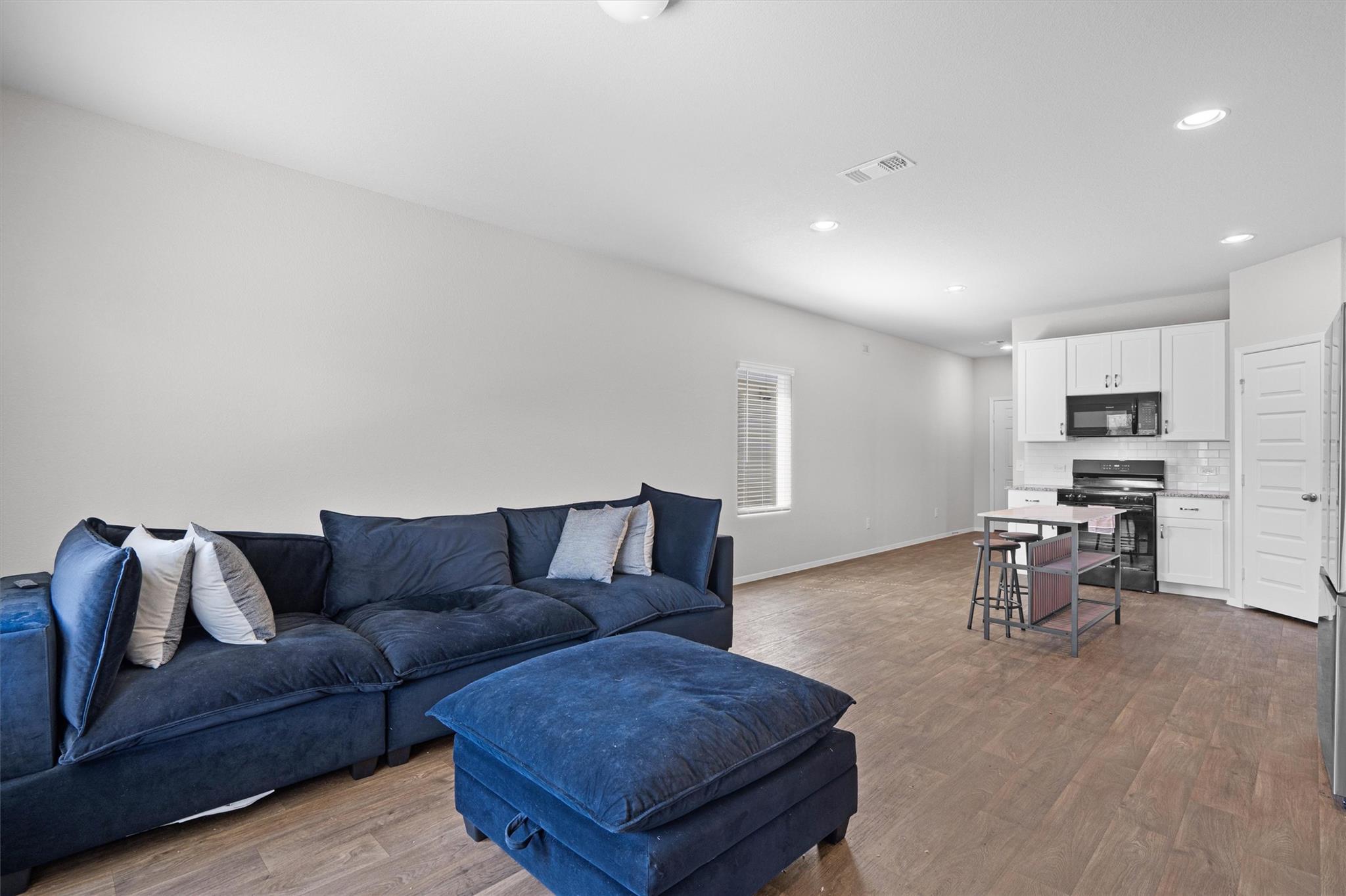 Residential Lease in Pflugerville 2