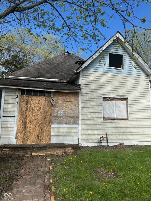 330 N Lasalle St, Indianapolis, IN, 46201-3406 | Card Image