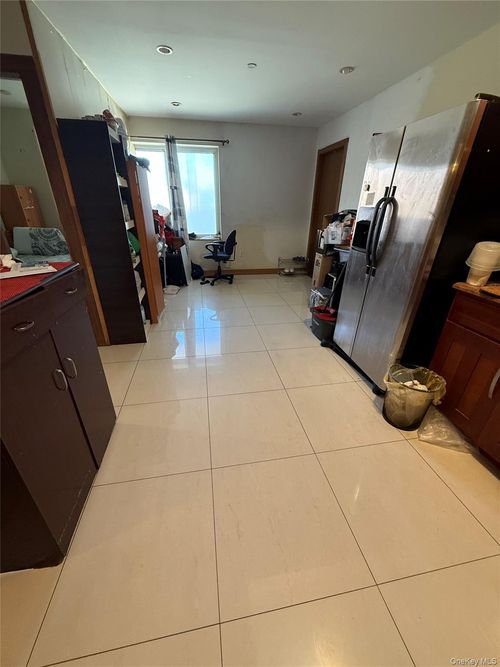 ste-2d-37 111th St, Corona, NY, 11368-3815 | Card Image