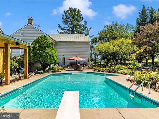 9314 Pear Ln, House other with 4 bedrooms, 3 bathrooms and null parking in FREDERICK MD | Image 53