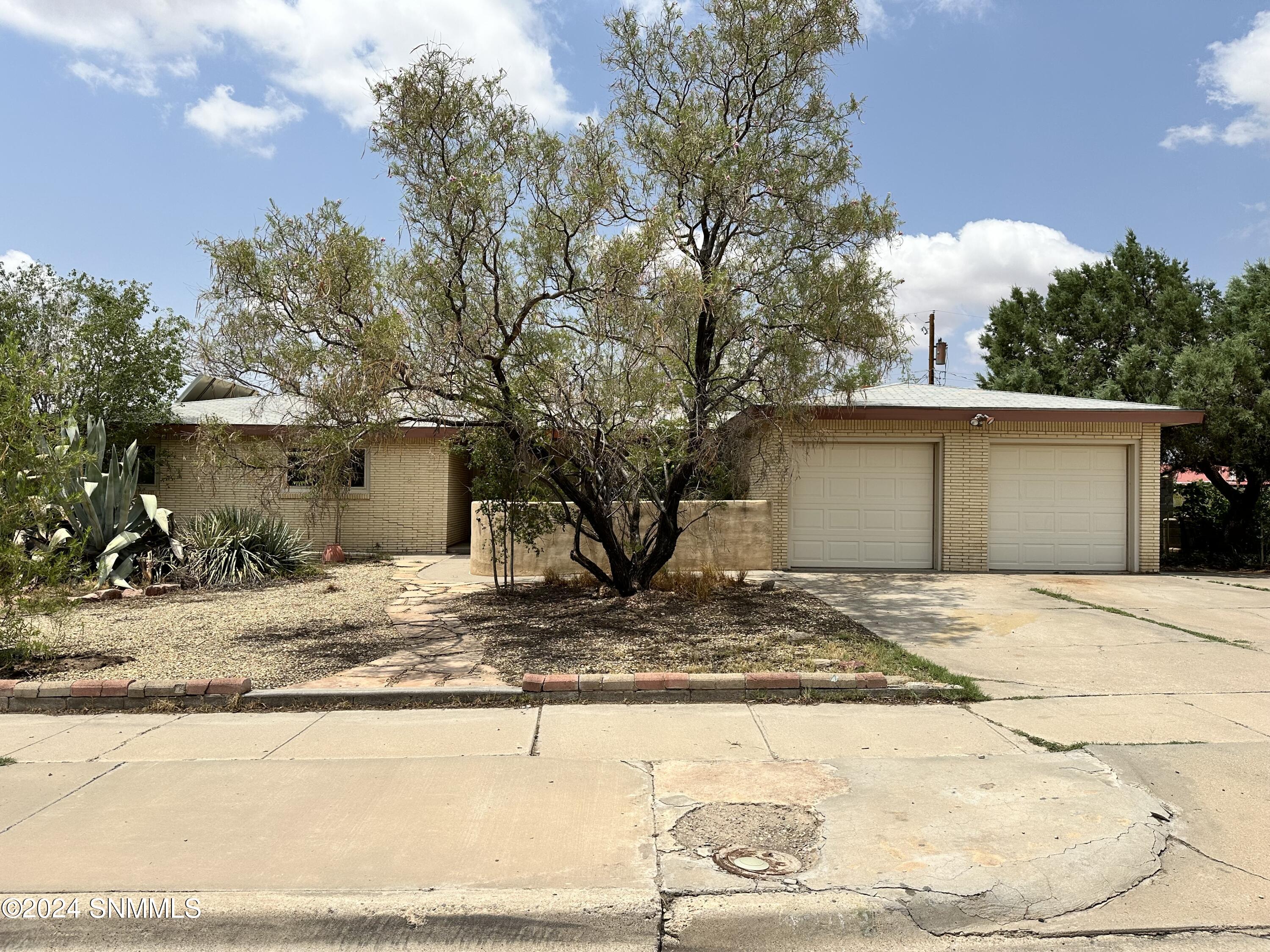 Juniper Dr, Alamogordo, NM 88310